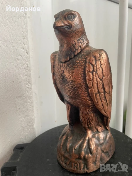 Декоративна бутилка от керамика Орел, червено вино, снимка 1