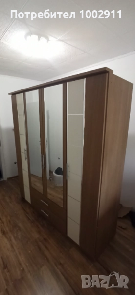 Гардероб, снимка 1