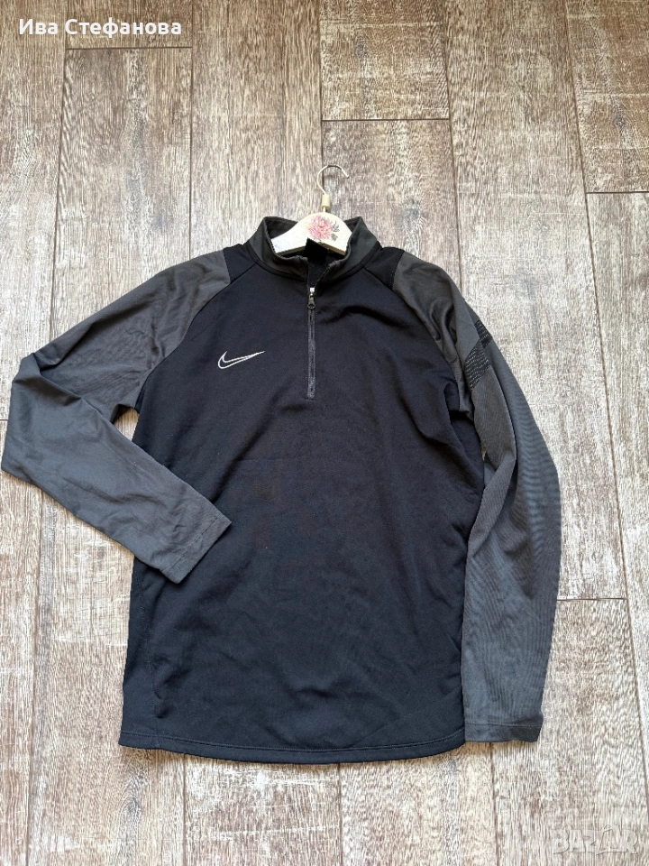 Нова спортна класическа блуза Nike nike Найк унисекс модел става за мъжка и дамска 100% оригинална., снимка 1