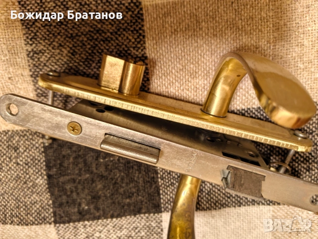 брави дръжки лампи, снимка 2 - Други машини и части - 53168146