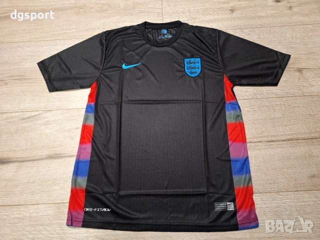 Футболна фланелка на Англия нов модел!