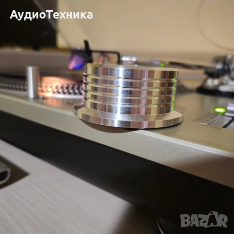 Клампа за грамофон/нова/запечатана 50Hz LP, снимка 6 - Грамофони - 54258981