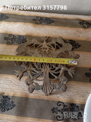 Стара бронзова поставка, снимка 2 - Други ценни предмети - 51392777