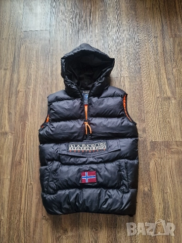 Страхотна мъжка грейка NAPAPIJRI Размер S,M, L , XL 