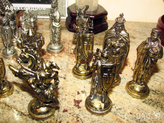 32 метални фигурки, снимка 6 - Колекции - 53766076