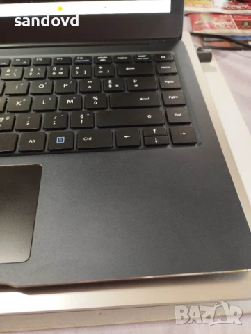 хубав лаптоп UNOWNY  Y-13  13,3ин. цена 120лв, снимка 2 - Лаптопи за дома - 50779205