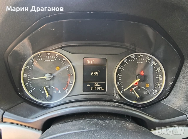 Шкода Октавия 1.6 TDI 105HP 2011, снимка 10 - Автомобили и джипове - 54179473