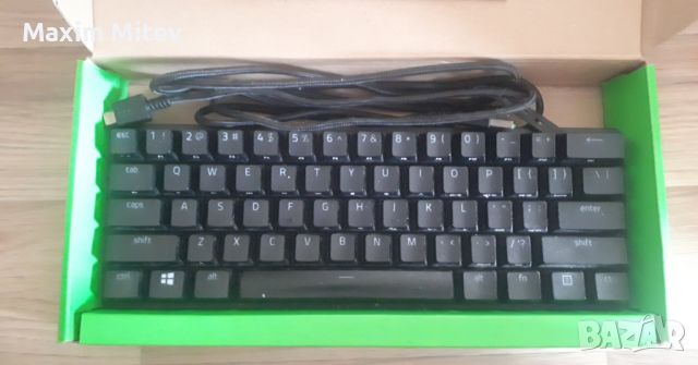 Механична клавиатура Razer - Huntsman Mini, Optical Red, черна, снимка 2 - Клавиатури и мишки - 46041397
