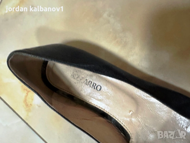 Подарявам - дамски черни обувки Бизаро Bizzarro номер - 35 стелка - 23см. ток - 1,5см., снимка 3 - Дамски ежедневни обувки - 53806255