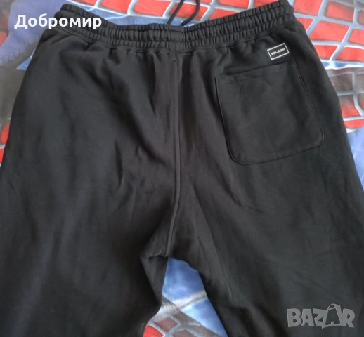 Спортно долнище Volcom, снимка 3 - Спортни дрехи, екипи - 51835205