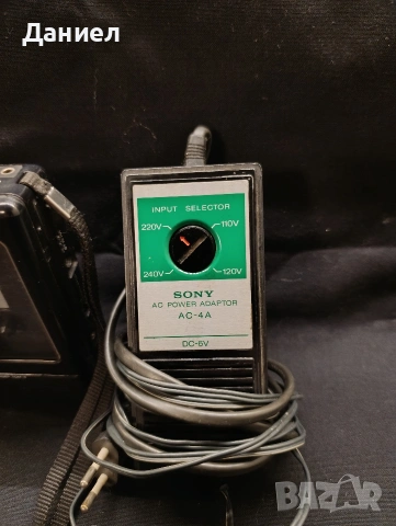 Ретро диктофон Sony, снимка 2 - Антикварни и старинни предмети - 53932383