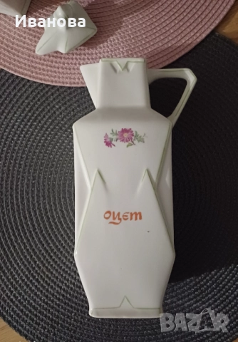 Комплект буркани и шишета за подправки и храни – отличен вид!, снимка 5 - Кутии за храна - 51630421