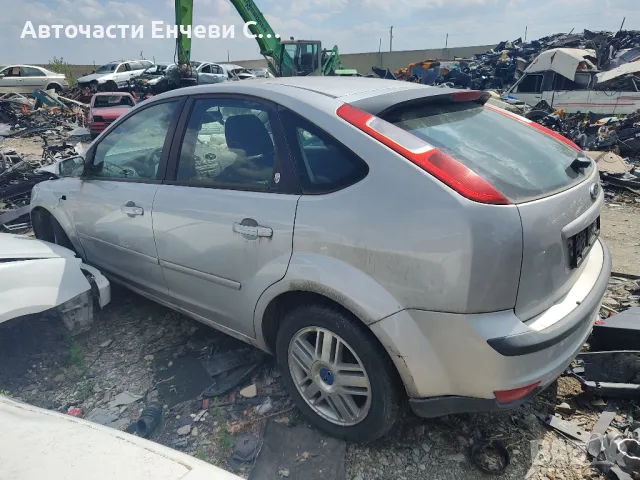 Форд фокус 1.6дизел Ford Focus на части, снимка 3 - Автомобили и джипове - 47118205