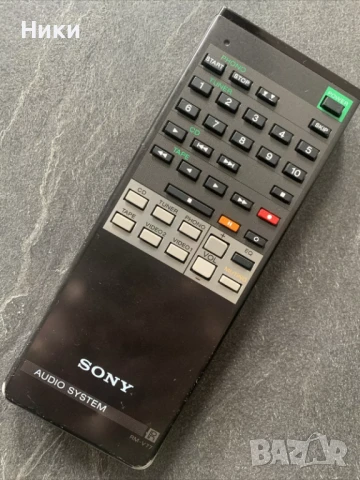 ТЪРСЯ ДИСТАНЦИОННО SONY RM-V77  			