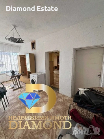 Едноетажна къща в град Гълъбово, снимка 7 - Къщи - 54134061