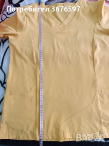 Две дамски работни униформи L, снимка 4 - Комплекти - 53646342