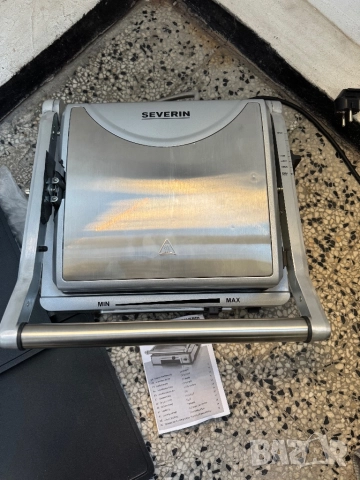 Грил Скара Severin KG 2392 1800W Сандвич, Тостер, 2 Вида Плочи, Незалепващо Покритие!, снимка 2 - Скари - 52695839