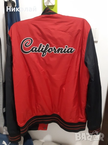 Бомбър Яки Hollister, снимка 3 - Якета - 54073997