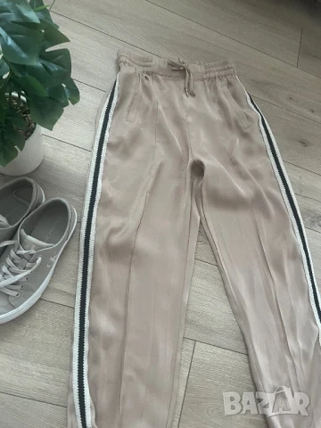 Бежов спортен панталон, снимка 5 - Панталони - 50588357