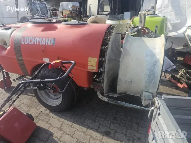 Пръскачка 1000лтр, снимка 2 - Селскостопанска техника - 49989355