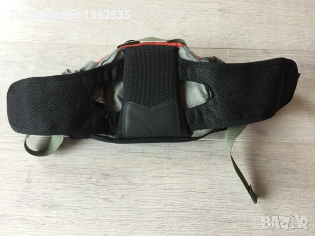 оригинална професионална мъжка чанта чантичка за кръста "банан" BERGANS OF NORWAY от Германия, снимка 10 - Спортна екипировка - 54052749