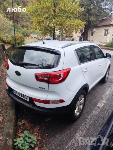 Киа Спортидж 2.0 crdi, снимка 5 - Автомобили и джипове - 51997958
