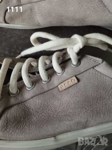 Обувки ecco номер 42-43, снимка 2 - Дамски ежедневни обувки - 52130071