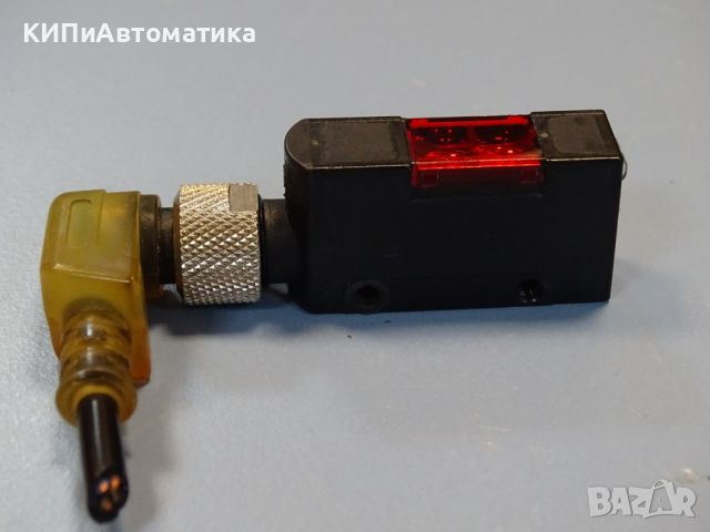 фотоелектричен сензор Omron E3S-AD87 Photoelectric sensor 10-30VDC, снимка 1 - Резервни части за машини - 46584921