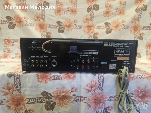 Ресивър Hitachi SR-302 В отлично техническо и визуално състояние., снимка 10 - Ресийвъри, усилватели, смесителни пултове - 52361172