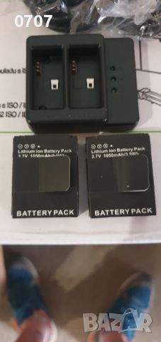 Зарядно с 2 батерии , снимка 1 - Батерии, зарядни - 45673715