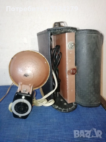 Стари автентични фотоапарати, камери и други предмети от фотографията. , снимка 14 - Антикварни и старинни предмети - 52005490