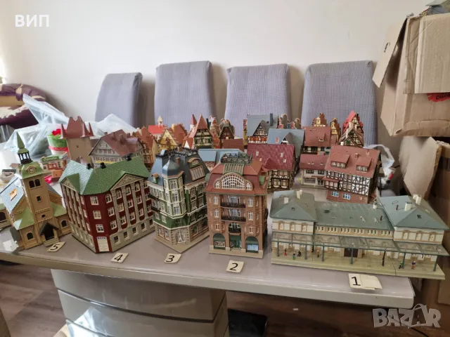 Сгради N, за ЖП моделизъм, някои са с дребни липси и забележки.