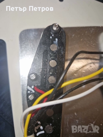 Обурудван пикгард  Fender , снимка 3 - Китари - 52770858