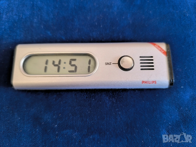 2 вносни малки винтидж часовника с аларма 