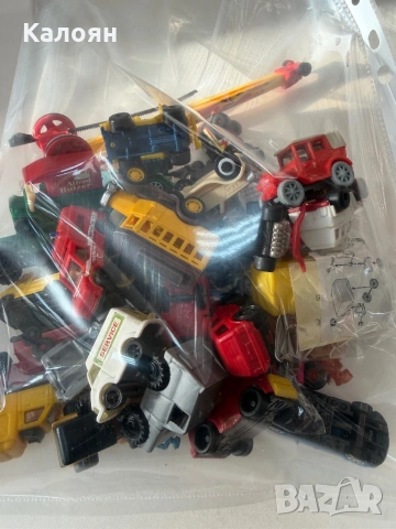 Kinder Surprise играчки лот колички, камиончета, мотори, снимка 10 - Колекции - 53097102