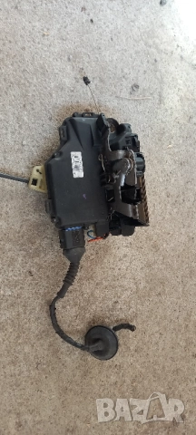 Брава предна лява врата Seat Ibiza III, снимка 2 - Части - 52267786