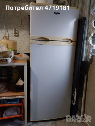 Продавам хладилник