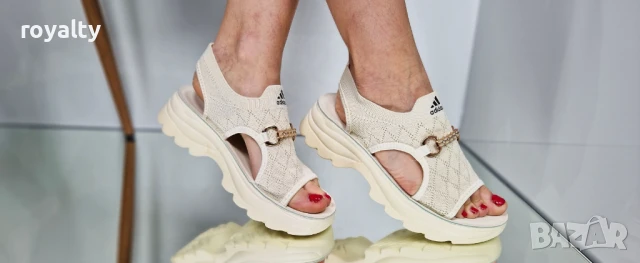 Дамски сандали Adidas , снимка 2 - Сандали - 50947536