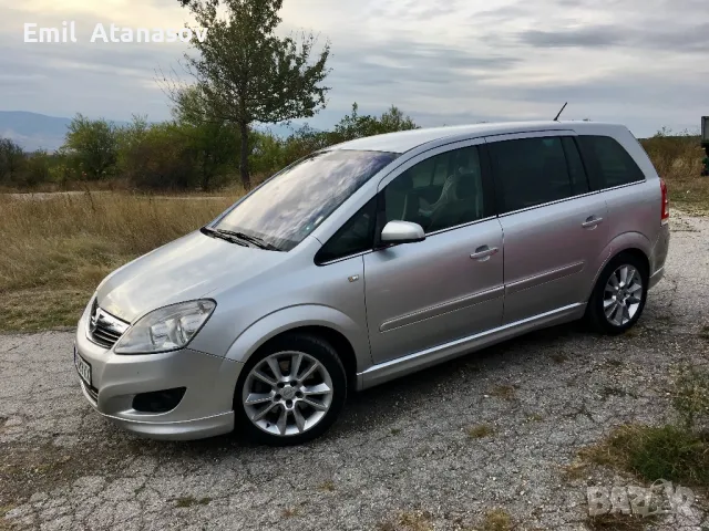 Опел Зафира 1.9 cdti 150cc , снимка 1 - Автомобили и джипове - 48836525