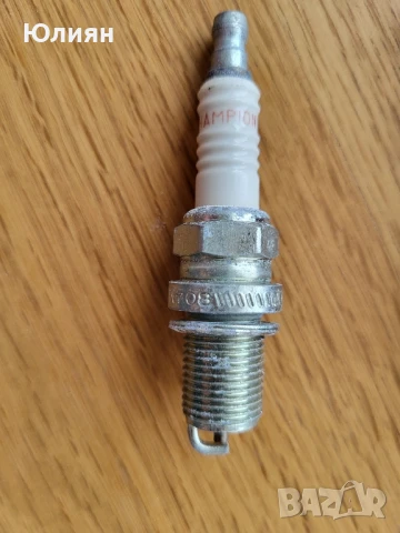 Свещи Champion C9YCE, снимка 2 - Части - 50620915