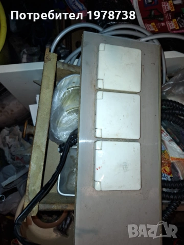 Продавам панел с контакти, снимка 3 - Ключове, контакти, щепсели - 53749022