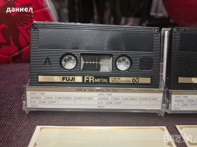 Аудио касети FUJI FR METAL60 - TYPE IV - метална лента с някаква музика от 80/90-те + подарък, снимка 2 - Аудио касети - 52968817