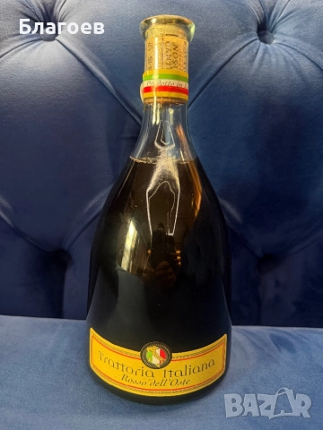 Червено Вино. Тратория Италиана. Мерло.Колекционерско!!