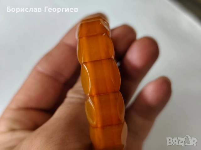 Стара гривна от кехлибар, снимка 4 - Гривни - 53945836