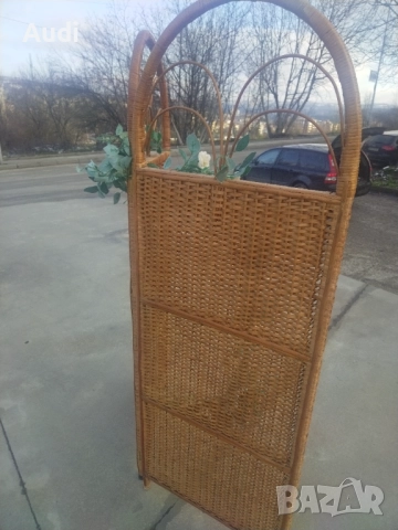 Изящен разделителен свободно стоящ параван от ратан с 2 пана от плетено естествен ратан в цвят светл, снимка 4 - Други - 52909657
