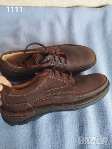 Обувки Clarks номер 42.
