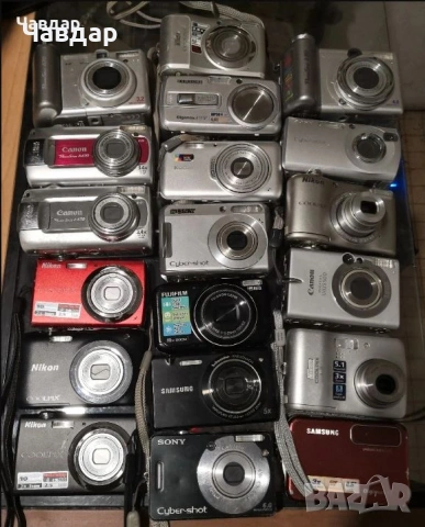 Лот фотоапарати за части или ремонт