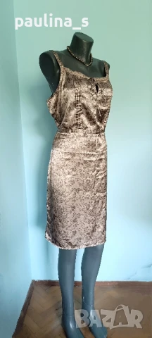 Два различни броя / Маркова рокля с открити рамене "Soya" и "Betsey Johnson" New York , снимка 5 - Рокли - 51024041