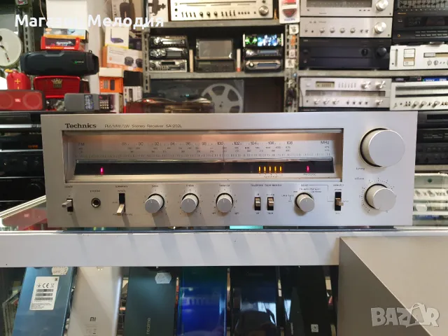 Ресийвър Technics SA-202L В отлично техническо и визуално състояние.