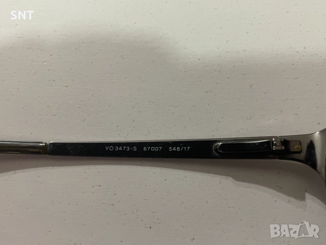 Слънчеви очила Vogue, снимка 7 - Слънчеви и диоптрични очила - 52630354